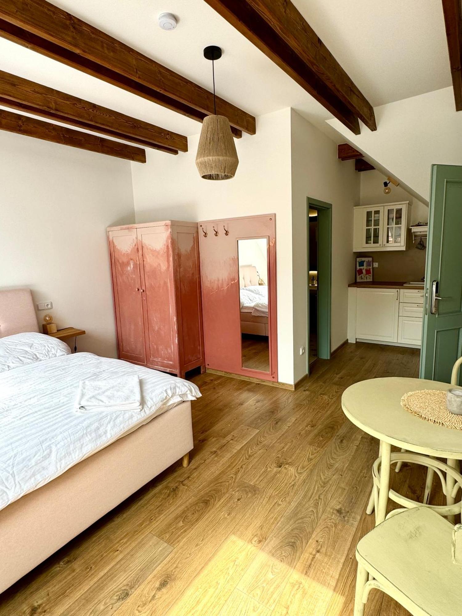 Soul Apartments מיקולוב מראה חיצוני תמונה